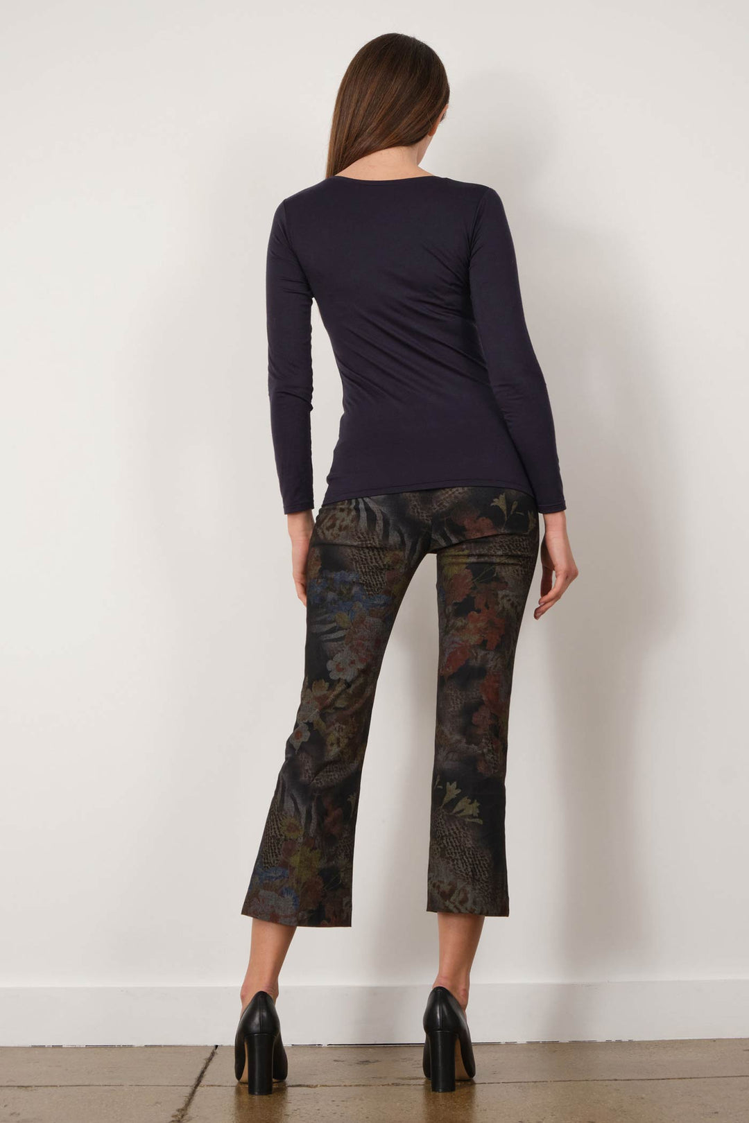 LEO Floral Leaf - AVENUE MONTAIGNE 