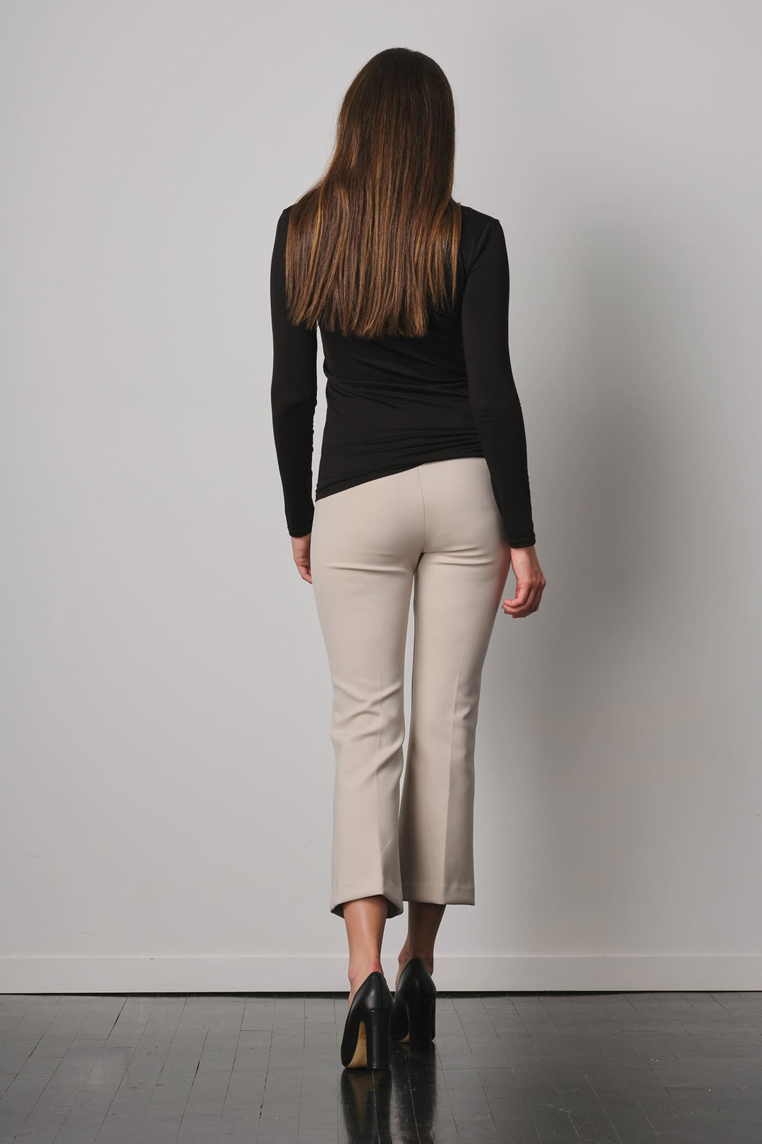 LEO Freedom Off-White