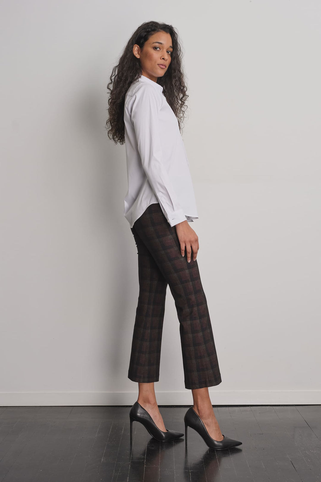 LEO Flannel Modern