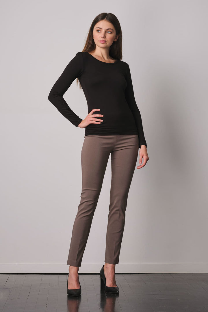 LILI Signature Taupe