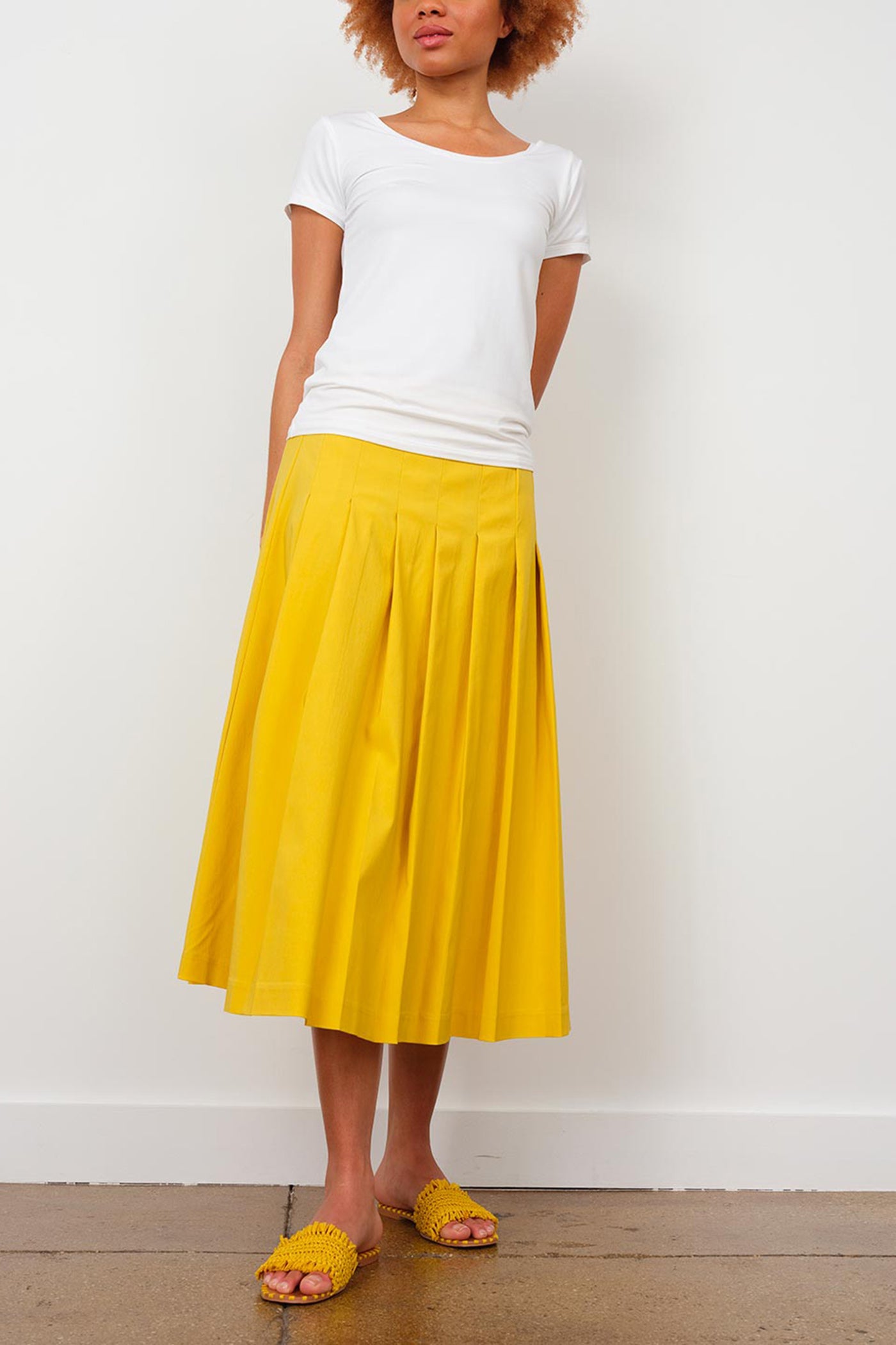 PLEATED SKIRT Canary - AVENUE MONTAIGNE 