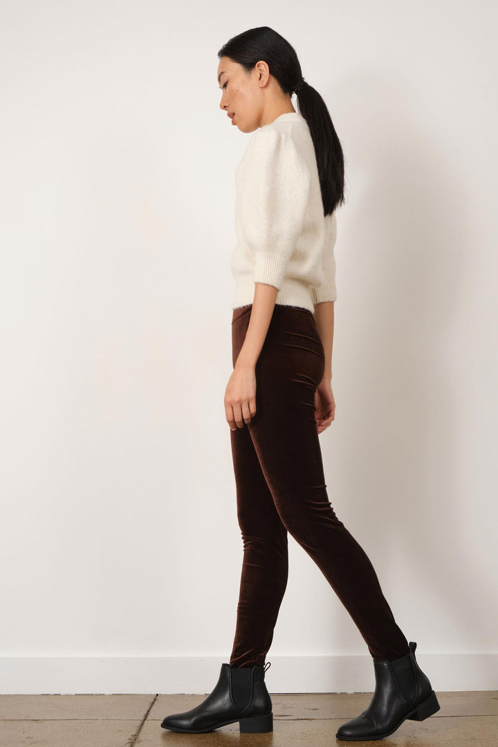 PULL ON SKINNY Velvet Brown