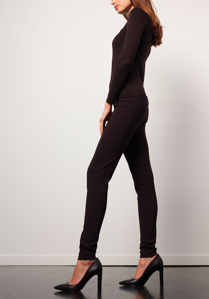 PULL ON SKINNY Signature Black - AVENUE MONTAIGNE 